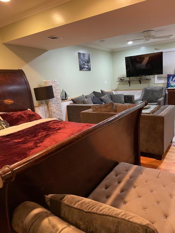 Guest Room Итонтаун Экстерьер фото
